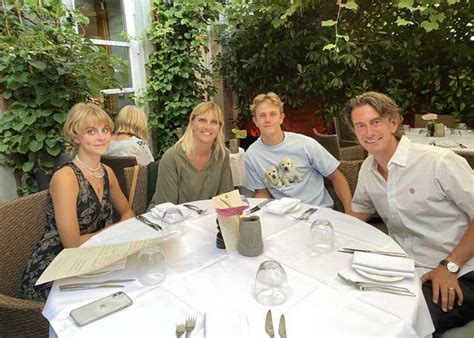 Brentford manager Thomas Frank enjoys family dinner at Chiswick ...