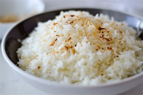 Toasted Coconut Rice (Using a Rice Cooker) - Alica's Pepperpot