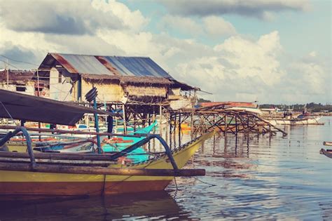 Premium Photo | Traditional fishing village in palawan island, philippines