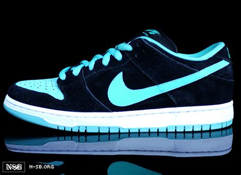 Nike SB Dunk Low Pro 'Tiffany J-Pack' - Summer 2012 | SneakerFiles