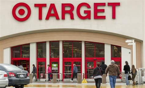 Target closing San Francisco stores early in response to theft and ...