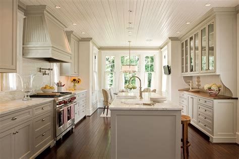 Beadboard Kitchen Ceiling -Transitional - kitchen - Anne Decker Architects