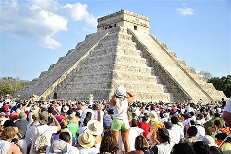 Historia del Turismo en México timeline | Timetoast timelines