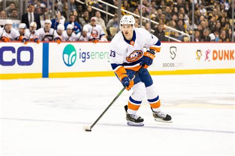 Mathew Barzal’s 8-year contract fueled by Islanders fans’ ‘love and ...