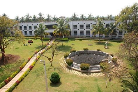 Nitte Meenakshi Institute Of Technology (NMIT) Bangalore -Admissions 2024, Ranking, Placement ...