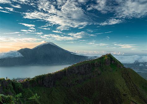 Volcanoes & mountains in Bali: Top 8 hiking trails | Honeycombers Bali