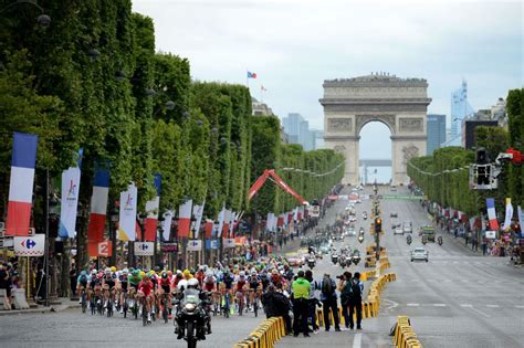 Tour de France : sur les Champs-Élysées, une arrivée sou... - Télé Star