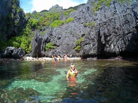 The Secret Beach of Matinloc Island, El Nido - Jon to the World Travel Blog