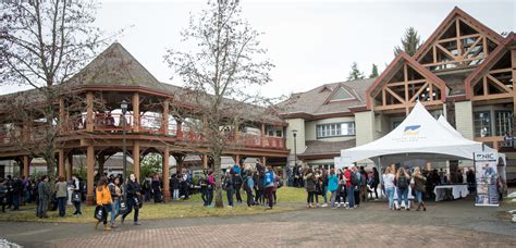 North Island College hosts career fair - My Comox Valley Now