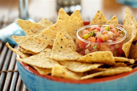 A Closeup Of A Bowl Of Chips And Salsa Stock Photo - Download Image Now ...