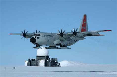 √ Us Military Base Greenland - Na Gear