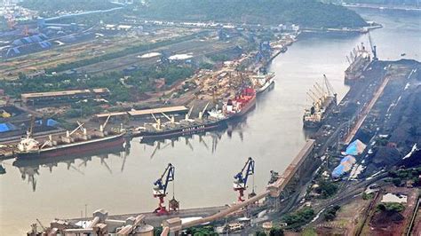 Public-private projects in Vizag port in dire straits - The Hindu ...