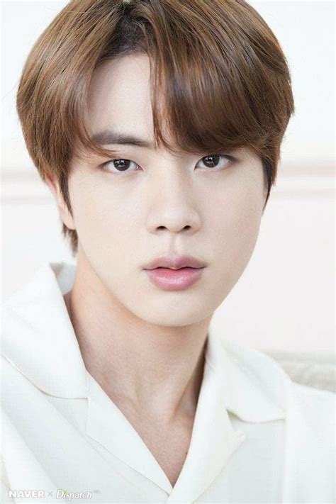 Dispatch's pictorial editor revealed that Jin's photos don't need ...