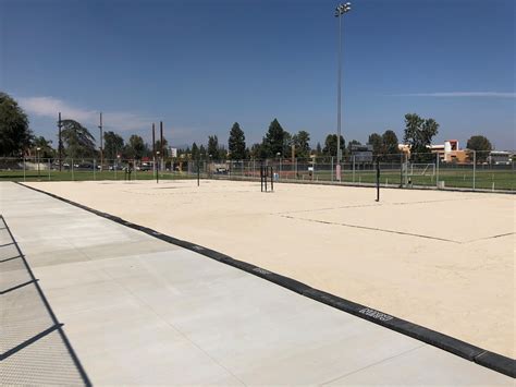 CSUN Sand Volleyball Courts – 2H Constructions