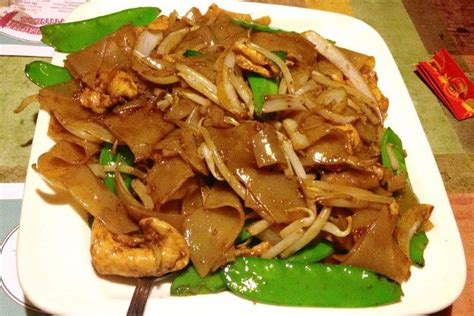 Chicken Chow Foon from Cheng Du, Stoughton, MA | Pork dishes, Food ...