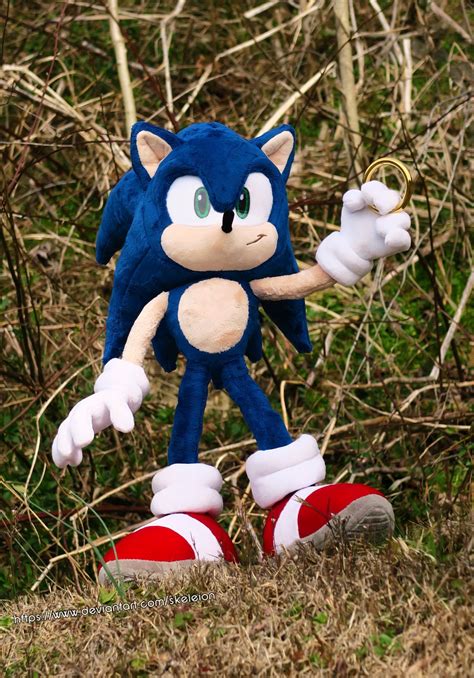 👽, Sonic The Hedgehog: Soft sculpture [[MORE]] He... | Sonic plush toys, Soft sculpture, Hedgehog