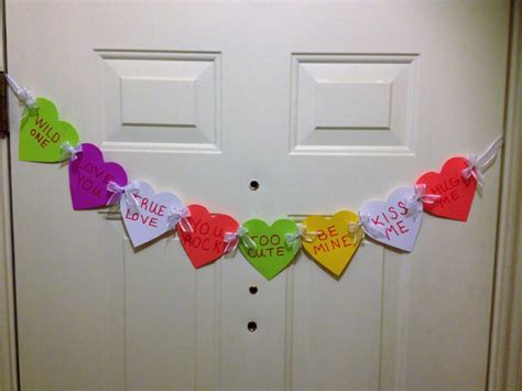 Happy Valentine’s Day DIY Heart Banner | Creative Lifestyles