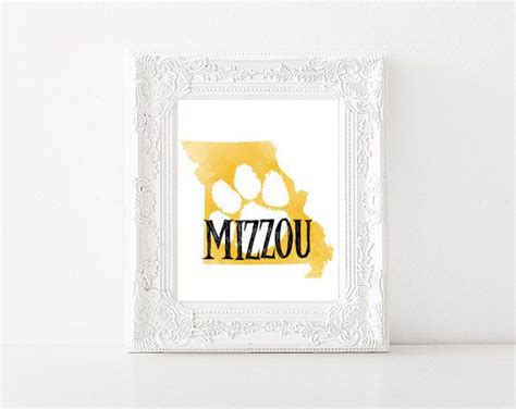 Mizzou MU Pawprint Watercolor State Printable by CollegeAintCheap | Watercolor states, Mizzou ...