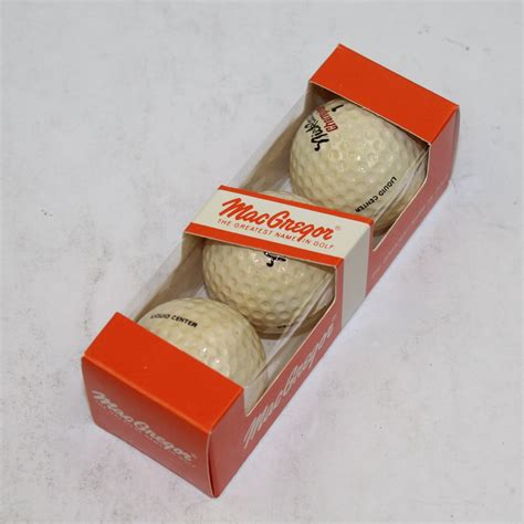 Lot Detail - 12 Vintage MacGregor Jack Nicklaus Signature Golf Balls ...