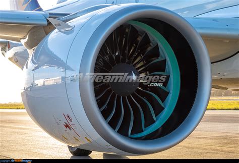 Pratt & Whitney PW1000G Engine - Large Preview - AirTeamImages.com