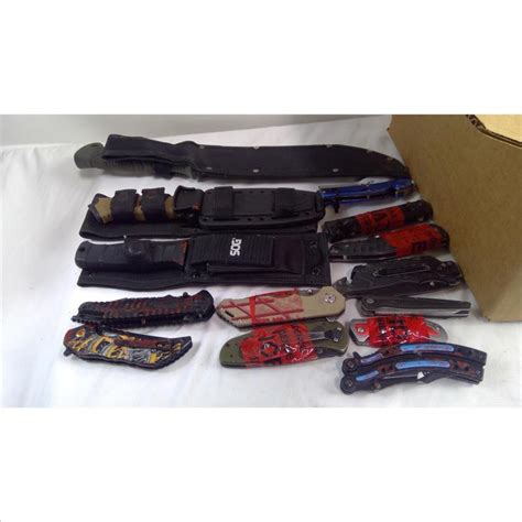 Ozark Trail Knife And Other Knives, 39 Pieces | Property Room