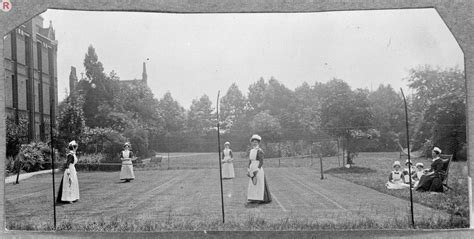 St Marylebone Infirmary, London: nurses playing tennis. Photograph, 1912. | Wellcome Collection