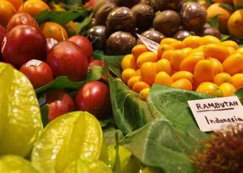 Fresh Produce at La Boqueria Market, Barcelona | Photo by Ro… | Flickr
