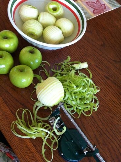 Spiced Apple Rings - CANNING AND COOKING AT HOME