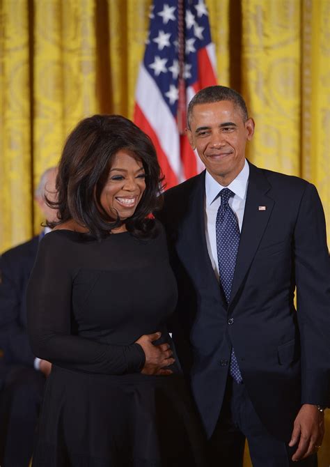 President Obama presented a Medal of Honor to Oprah Winfrey for her ...