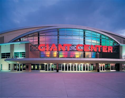 9 Fascinating Facts About Giant Center - Facts.net