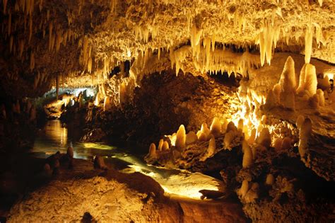 How Are Stalactites And Stalagmites Formed - Goimages Signs