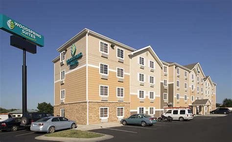 Extended Stay Hotel in Lincoln, NE | WoodSpring Suites Lincoln ...