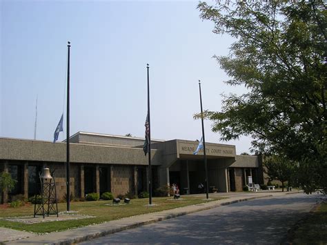 ملف:Meade County, Kentucky courthouse.jpg - المعرفة