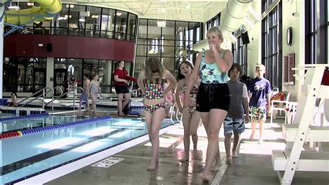 3rd Grade Swim @ The Kroc Center 2014 - YouTube