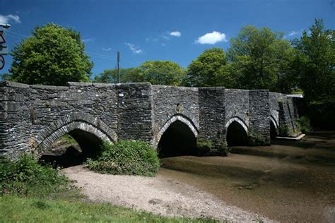 Lostwithiel - Bridge over River Fowey | Cornwall Guide Images