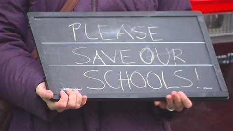 Despite tears from board members, Bellevue School District votes to close 2 schools