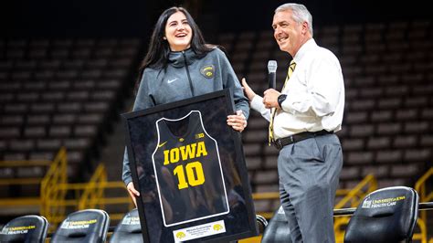 Photos: Iowa Hawkeyes women's basketball celebrates Elite Eight season