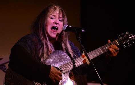 Melanie Safka Cause of Death: Singer Unexpectedly Dies at 76 While ...