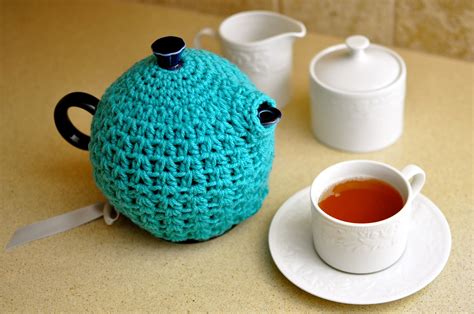 15 Quick and Easy Crocheted Tea Cozies