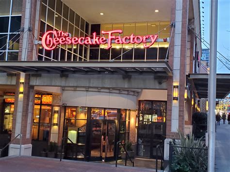 Bellevue Happy Hour at Cheesecake Factory