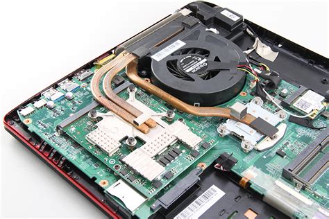 Toshiba Qosmio X70 Disassembly | MyFixGuide.com