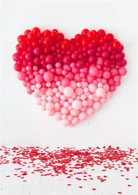 Ombre Heart Balloon Backdrop | Oh Happy Day! | Valentines balloons ...