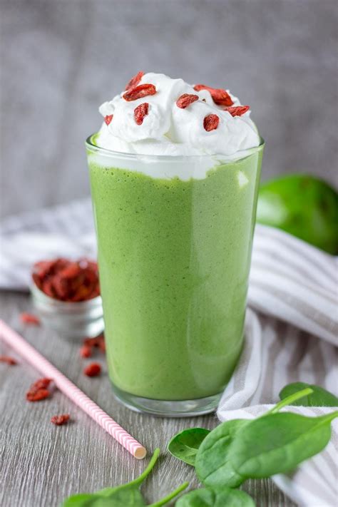 Matcha Smoothie | Natalie's Health