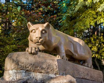 Nittany Lion statue fall 2012 | Nittany lion, Penn state nittany lions, Lion