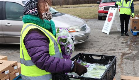 Second Harvest Food Bank Says It Needs More Volunteers – Indiana Public ...