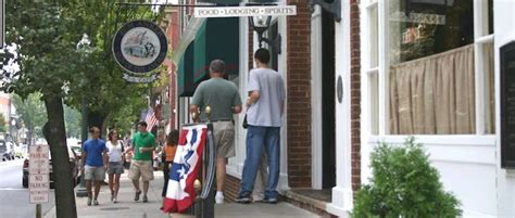 Explore Lititz, PA Visitors Guide (Free Guide)