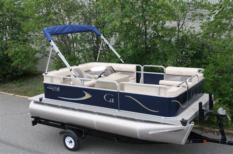 In stock-New 16 Grand Island cruise with 25 hp and trailer | T&M Marine