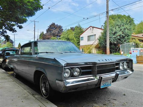 Seattle's Parked Cars: 1967 Dodge Polara