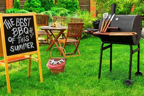 Backyard Barbeque - 20 Backyard Bbq Setups We Should All Aspire To Have - You need to figure out ...