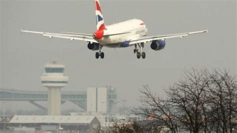 Heathrow assures Border Force strikes won't impact travellers as activity falls - CityAM